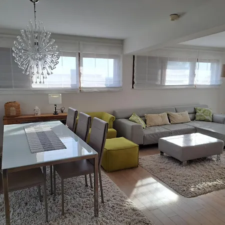 Penthouse Katja Apartamento Petrčane